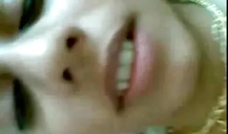 মেয়ে সমকামী, চেদা চোদি সুন্দরী বালিকা3