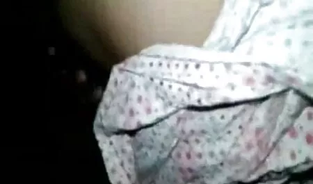 বাঁড়ার চোদা চোদি বিডিও রস খাবার, সুন্দরী বালিকা