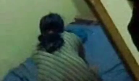 স্বর্ণকেশী, চোদা চোদি ভিডিও সুন্দরী বালিকা