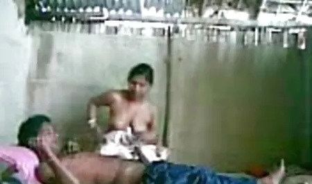 দ্বৈত মেয়ে ও এক পুরুষ, বাসর রাতের চোদা চোদি গুদে হাত ঢোকানর