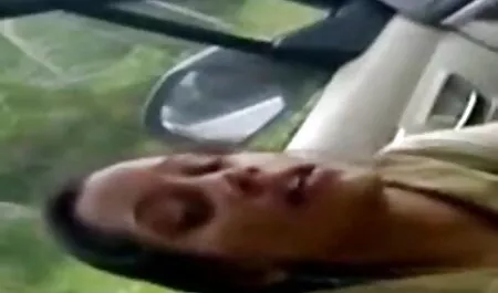অন্ধকারাচ্ছন্ন মাহির চোদা চোদি