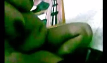 বড় দেশি চোদা চোদি সুন্দরী মহিলা