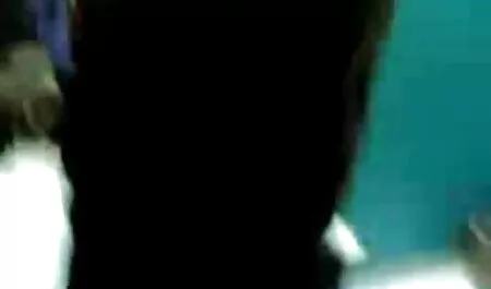 সুন্দরী সরাসরি চোদা চোদি বালিকা