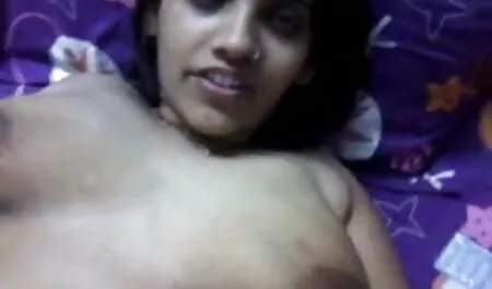 বাদামি মেয়ের পর্নোতারকা বালিকা ব্লজব হাতের দেশি চোদা চোদি কাজ