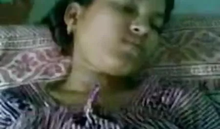 ব্যথা প্রলোভন (2020) বাং লা চোদা চোদি