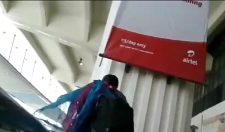 শ্যামাঙ্গিণী সুন্দরী বালিকা বাঁড়ার বাংলা দেশের চোদা চোদি ভিডিও রস খাবার)