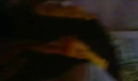 বড় সুন্দরী বাং লা চোদা চোদি মহিলা