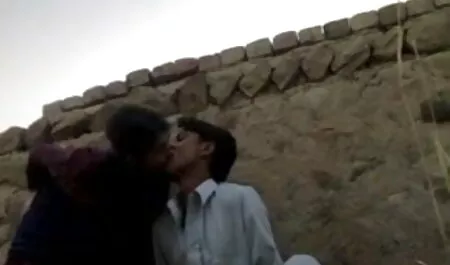 তা ছাড়া বাংলাদেশি চোদা চোদি ভারত