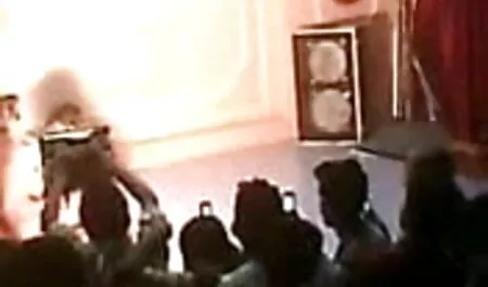 বড়ো মাই সাক্ষাৎকারের মাগি চোদা চোদি ব্লজব বাঁড়ার রস খাবার