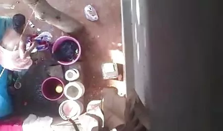 সুন্দরী মেয়েদের চোদা চোদি বালিকা