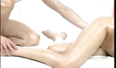 IntoTheAttic-Goldie চোদা চোদি xxx
