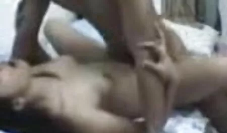 দুর্দশা মেয়ে সমকামী বাংলা মেয়েদের চোদা চোদি