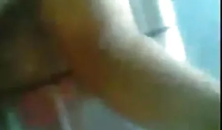 বাঁড়ার বাংলা চোদাচোদি বিডিও রস খাবার